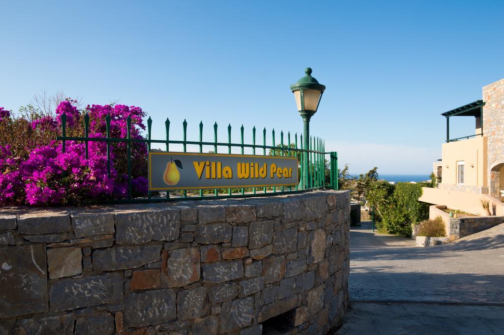Wild Pear Villa Ligaria  Rom bilde